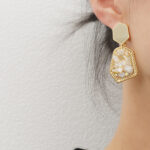 Cream Stone Chip Geometric Earrings - Image 2