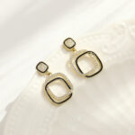Black Square Layered Geometric Drop Earrings - Image 7