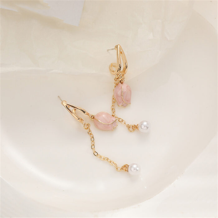 Hanging Pink Tulip Danglers - Image 1